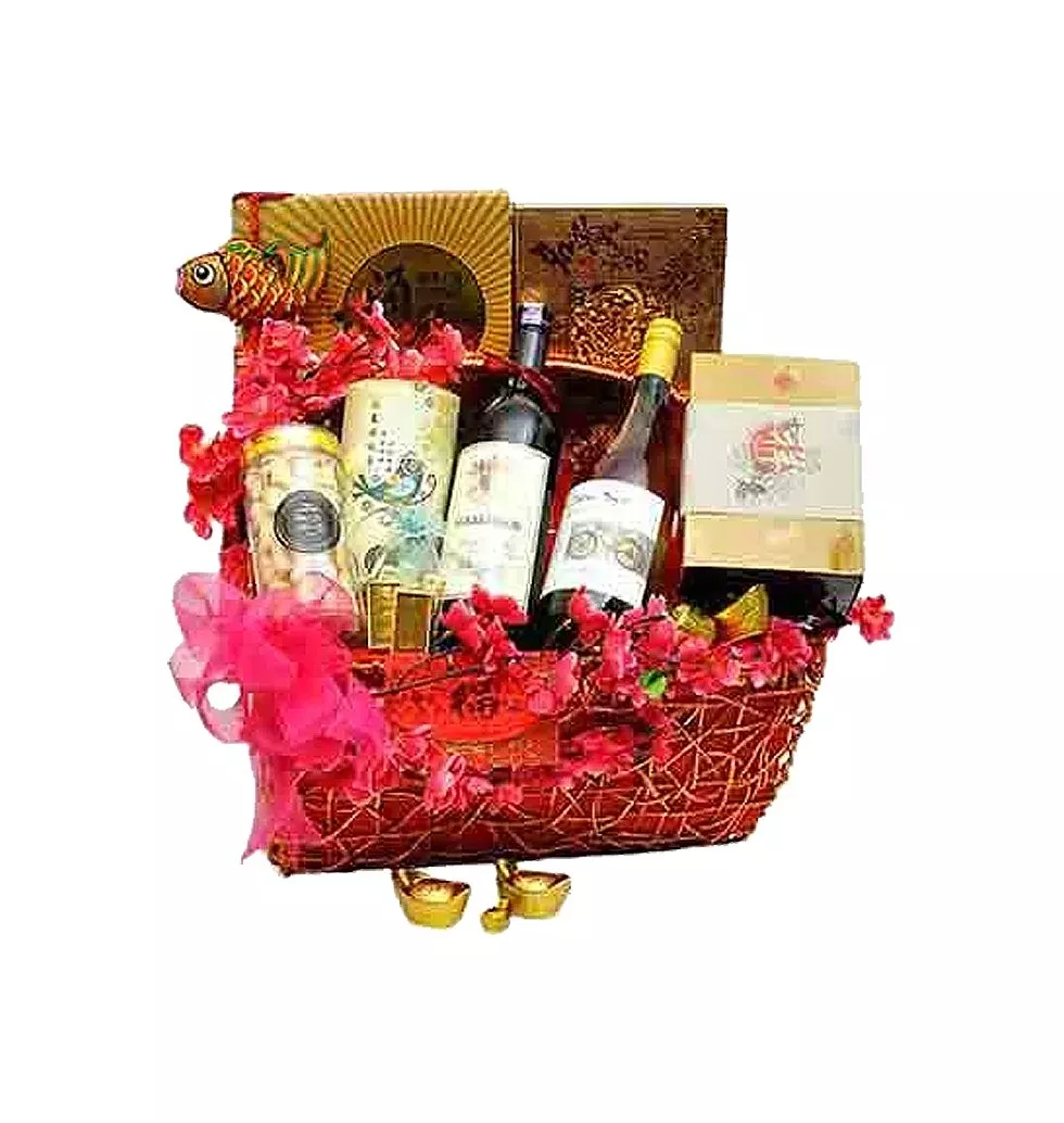 Delicate Gift Hamper for Bright Celebration