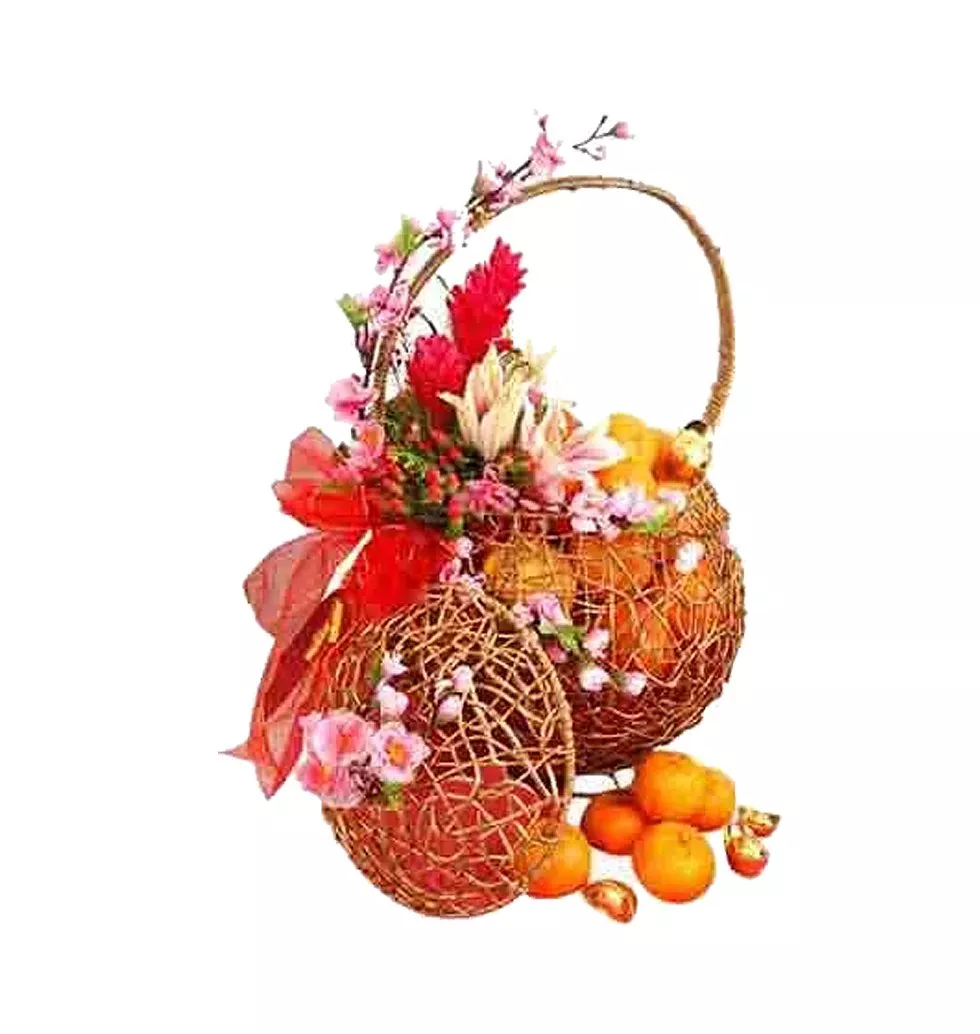 Attractive Best Quality Hamper of Fruits N Floral